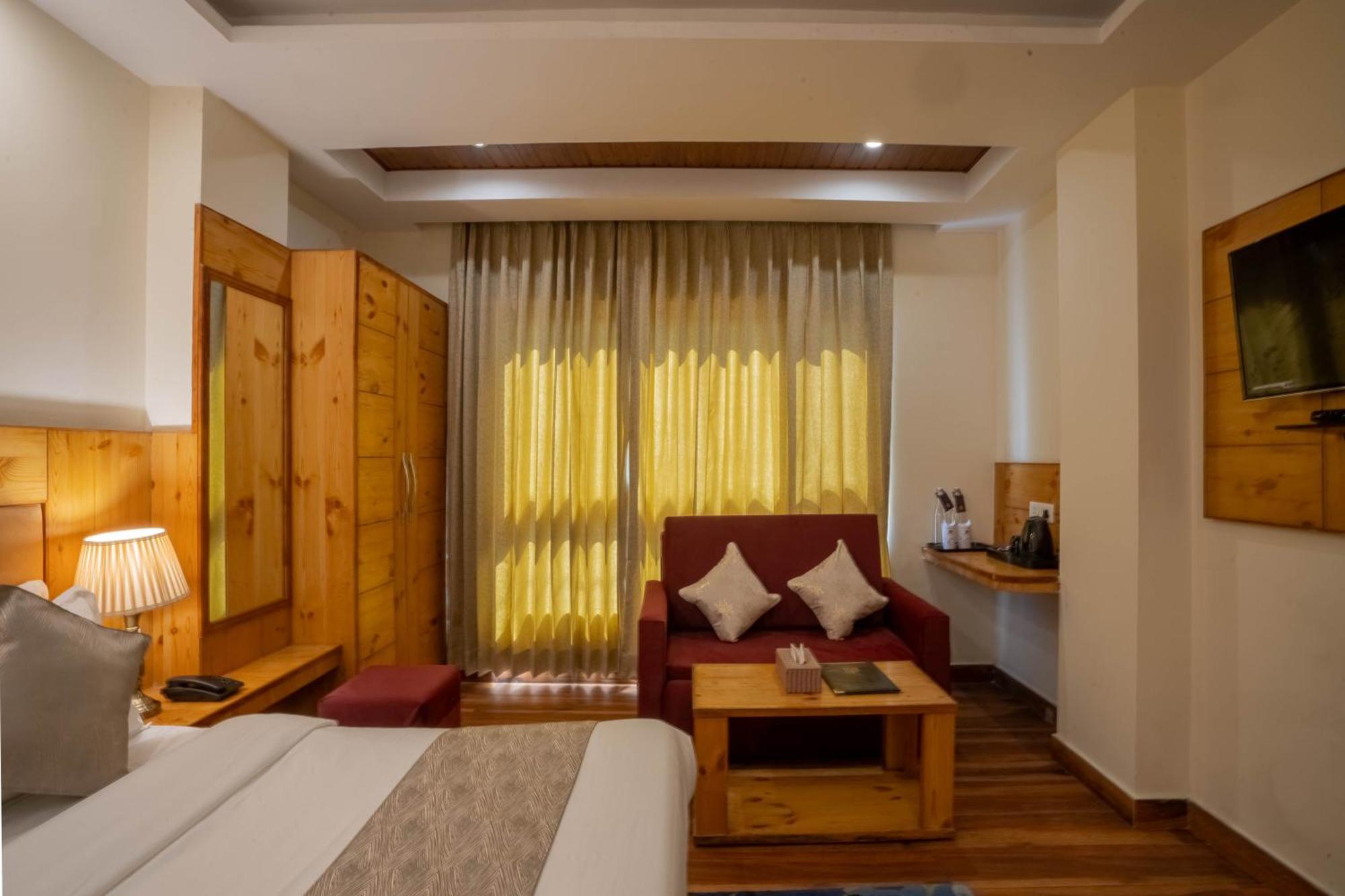 Perfectstayz Valley Vista 5 Min Walk To Mall Road موسوري المظهر الخارجي الصورة