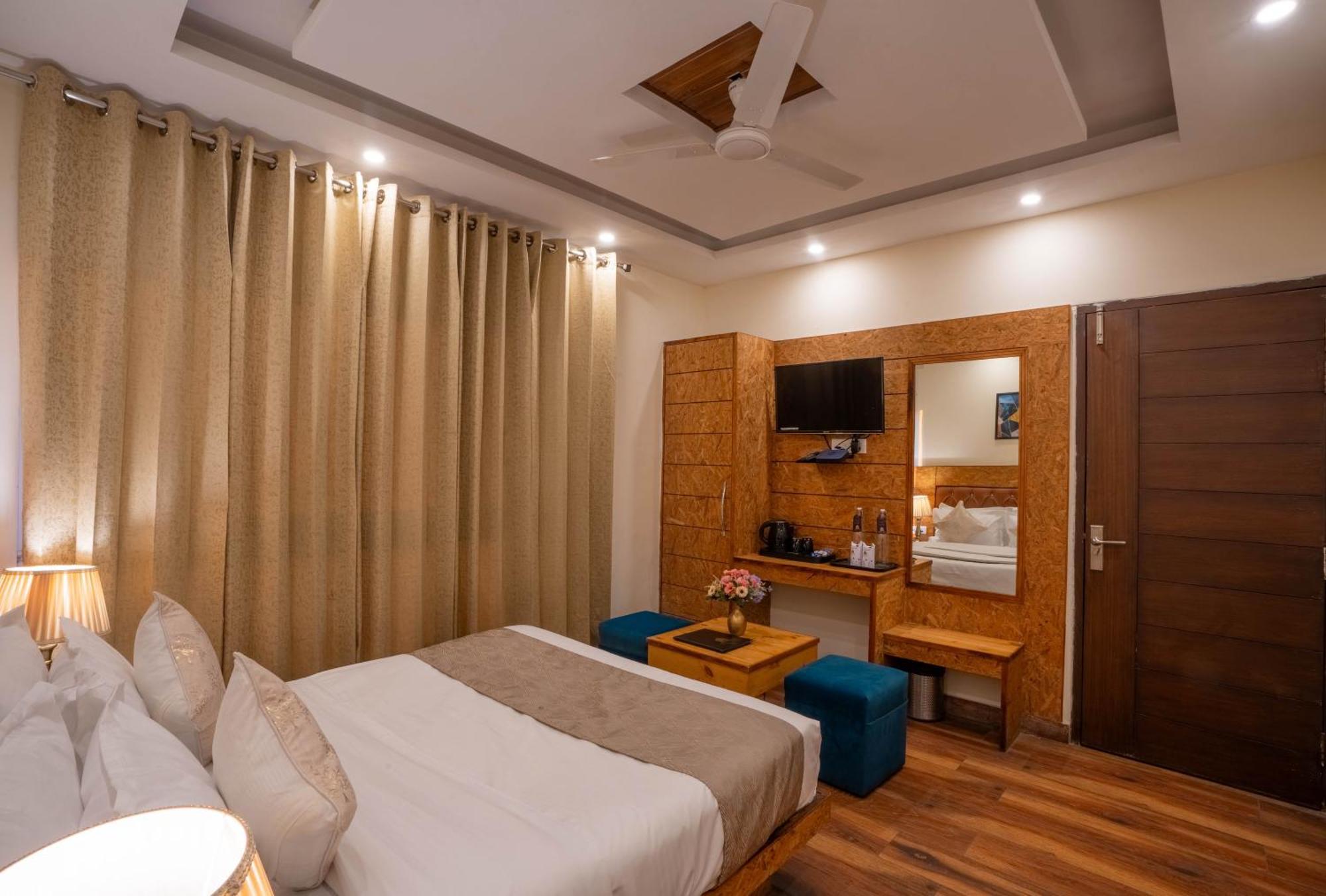 Perfectstayz Valley Vista 5 Min Walk To Mall Road موسوري المظهر الخارجي الصورة